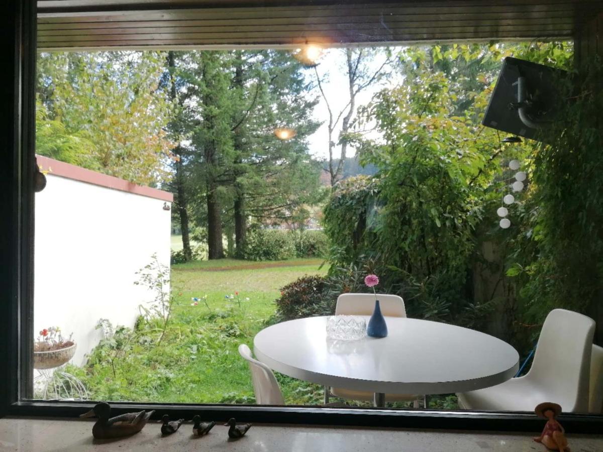 Ferienwohnung Schoene Wohnung 2D-Gebaeude Mit Mini-Garten Schönwald Exterior foto